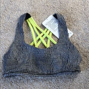 Lululemon free to be wild bra